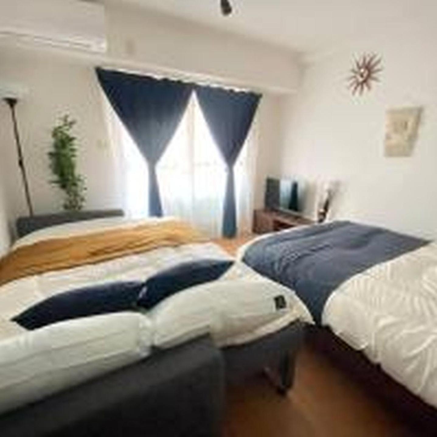Apartment コンフィデンスロン402