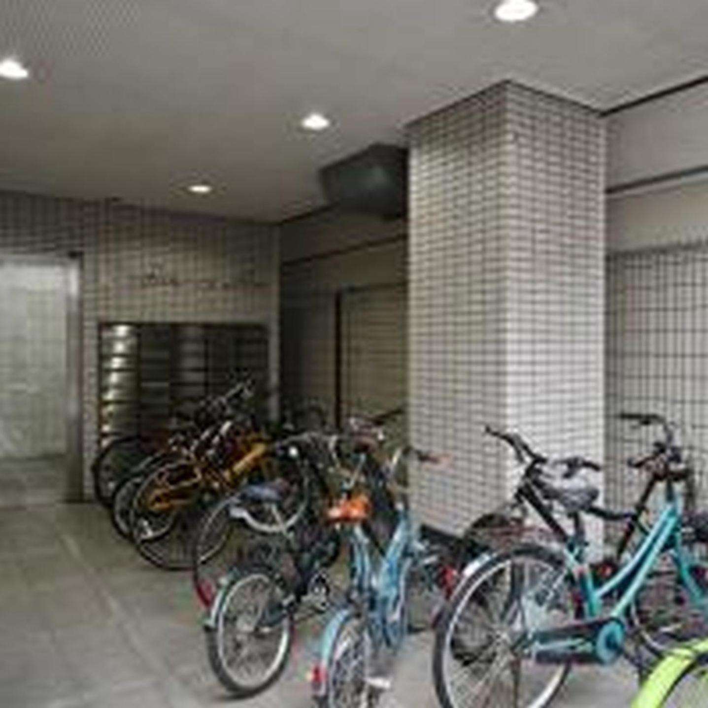 コンフィデンスロン401 Osaka