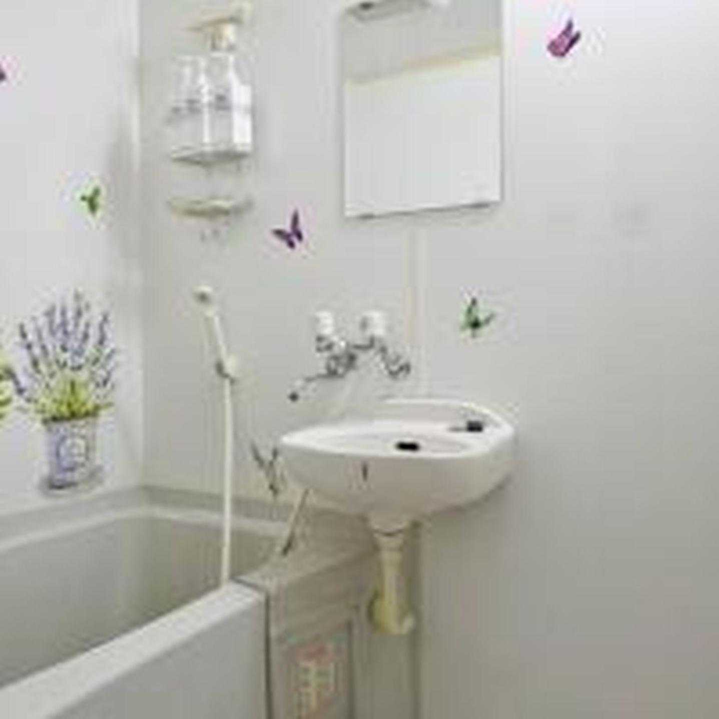 Apartment コンフィデンスロン401