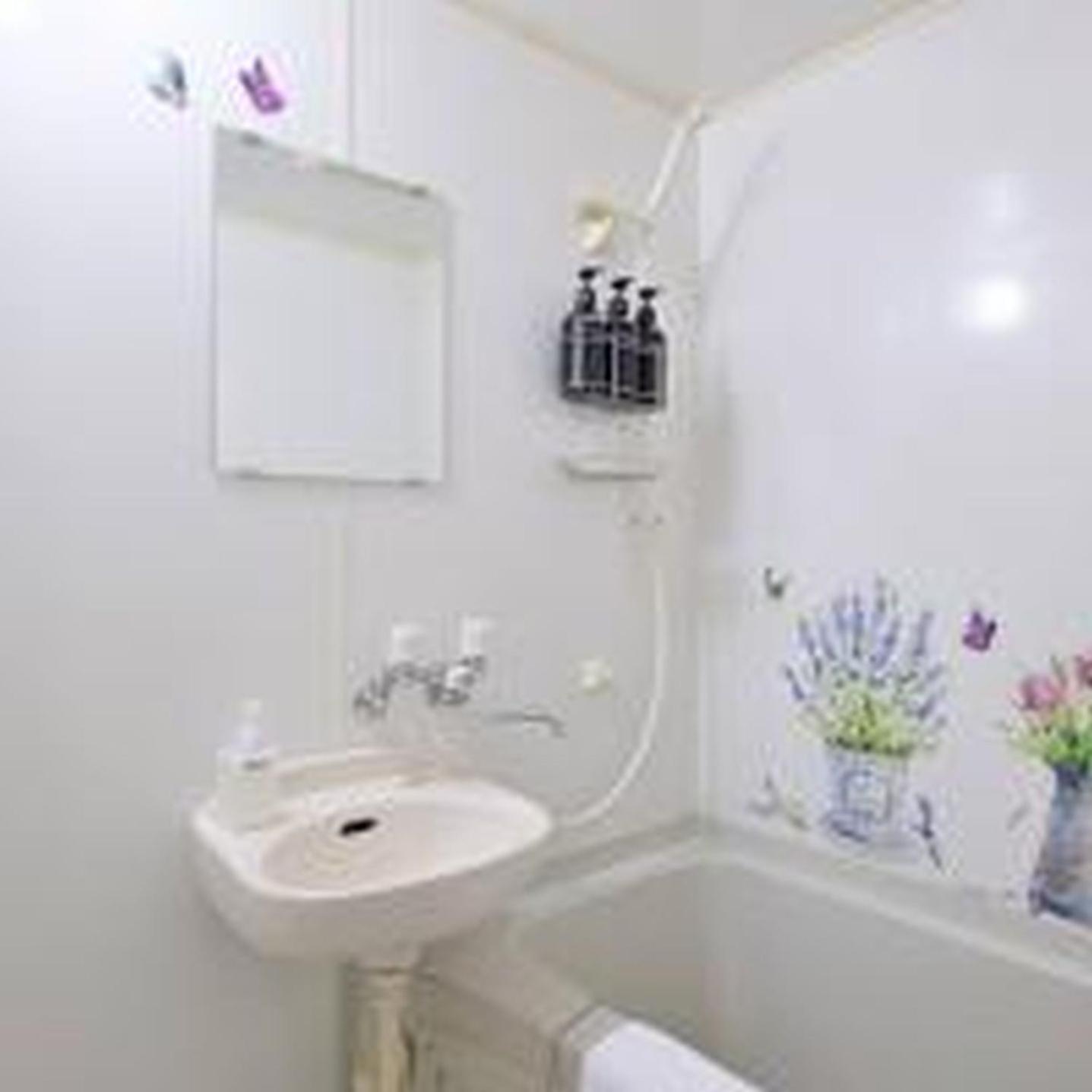 Apartment コンフィデンスロン203 Osaka