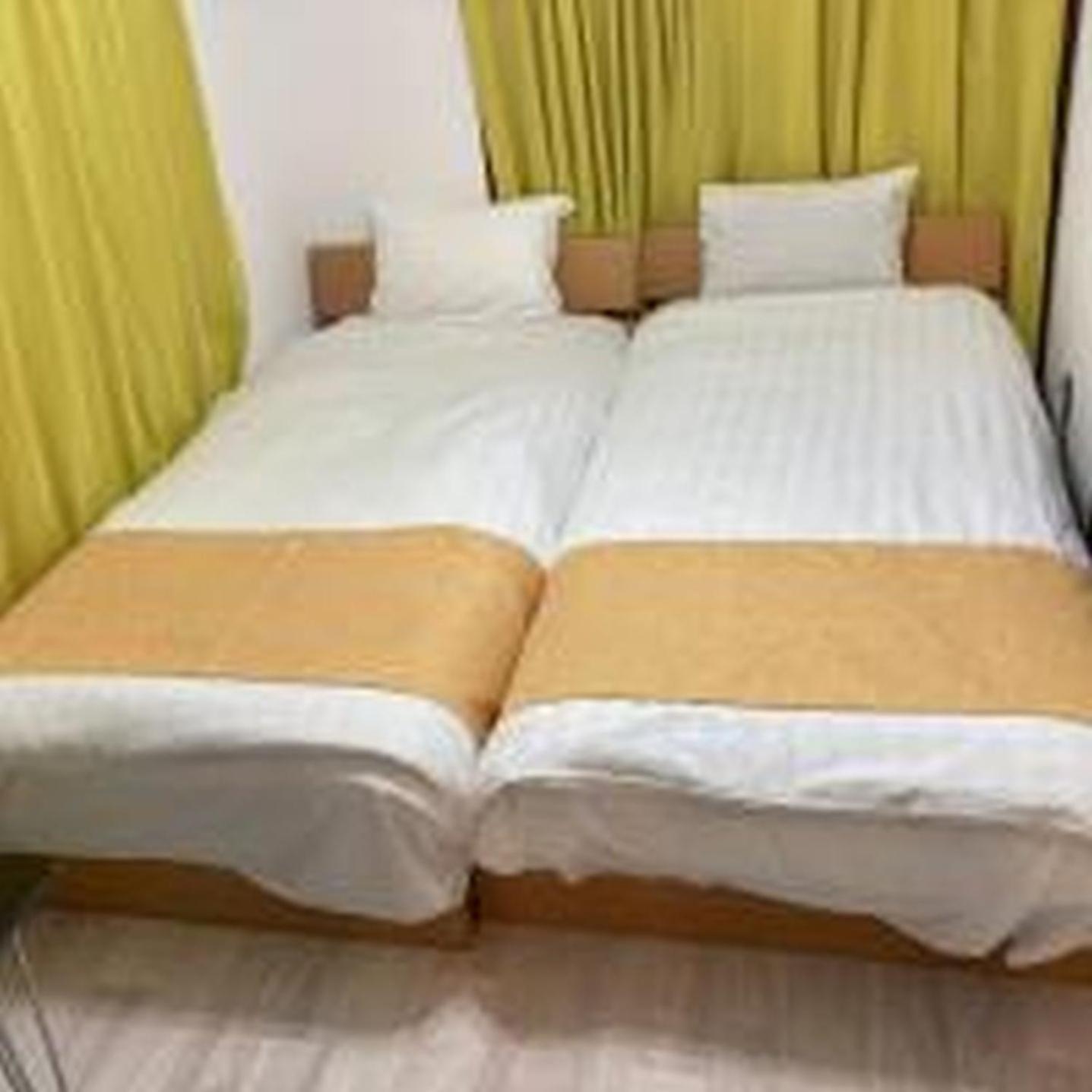 Apartment サンコーポユウ日本橋4c
