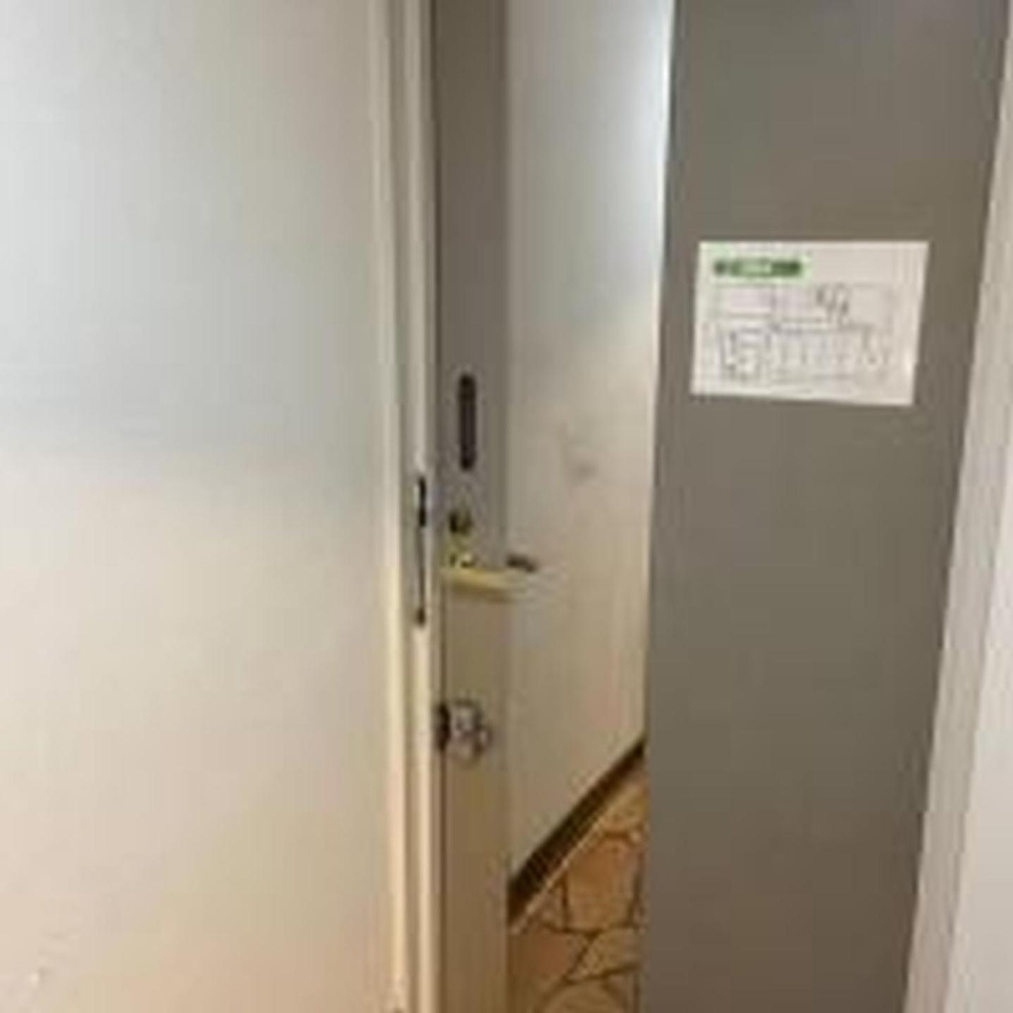 Apartment アミスタユウ302号室 *