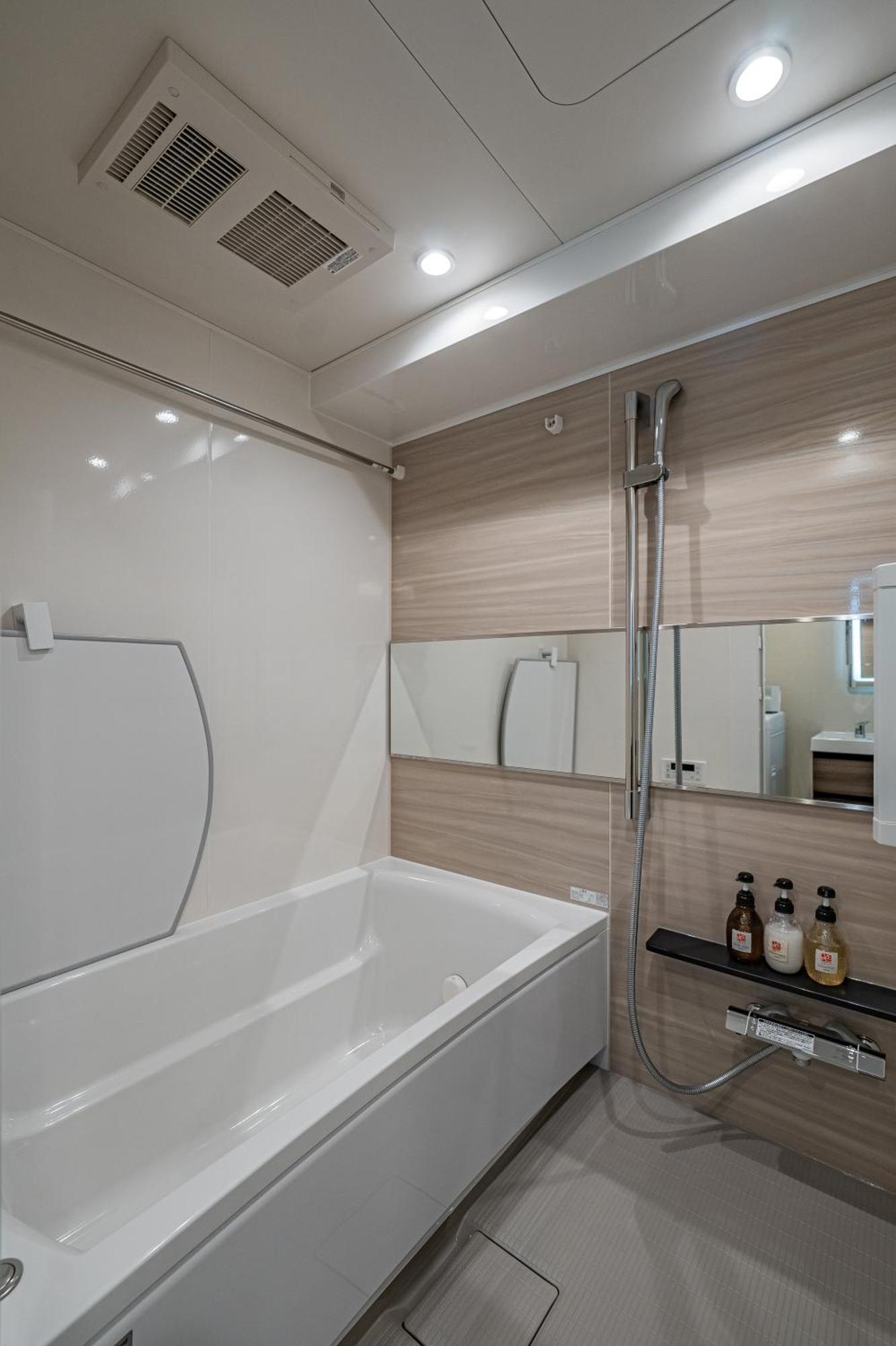 11 Shinsekai Apartment Osaka