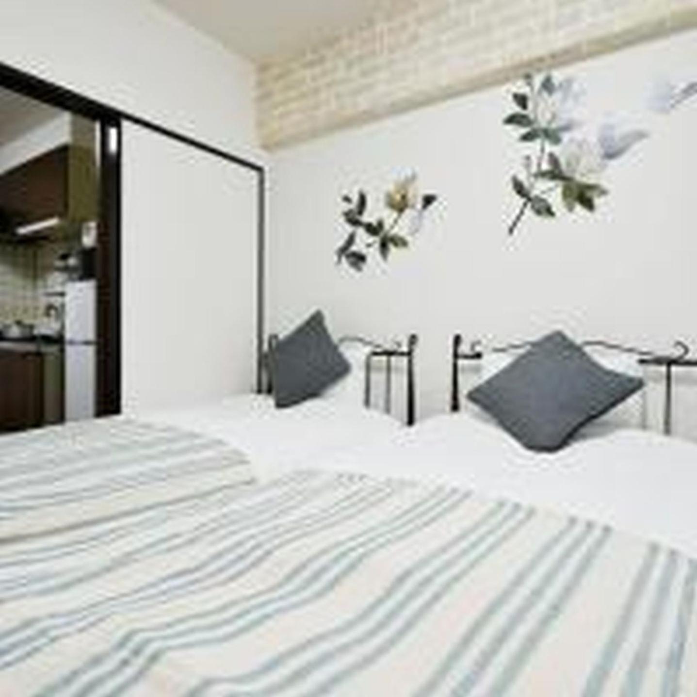 ラセーヌ心斎橋702 Apartment