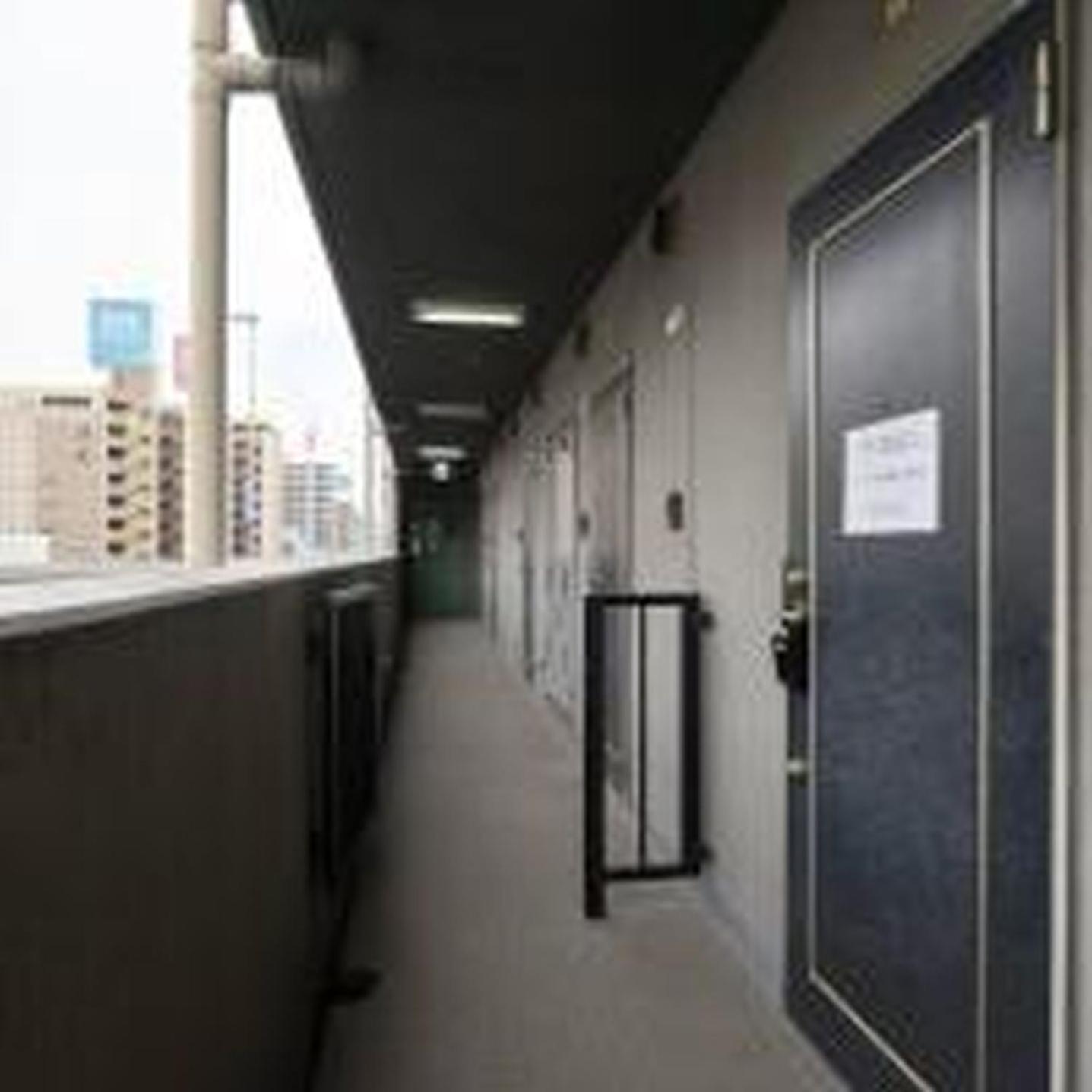 ラセーヌ心斎橋501 * Osaka
