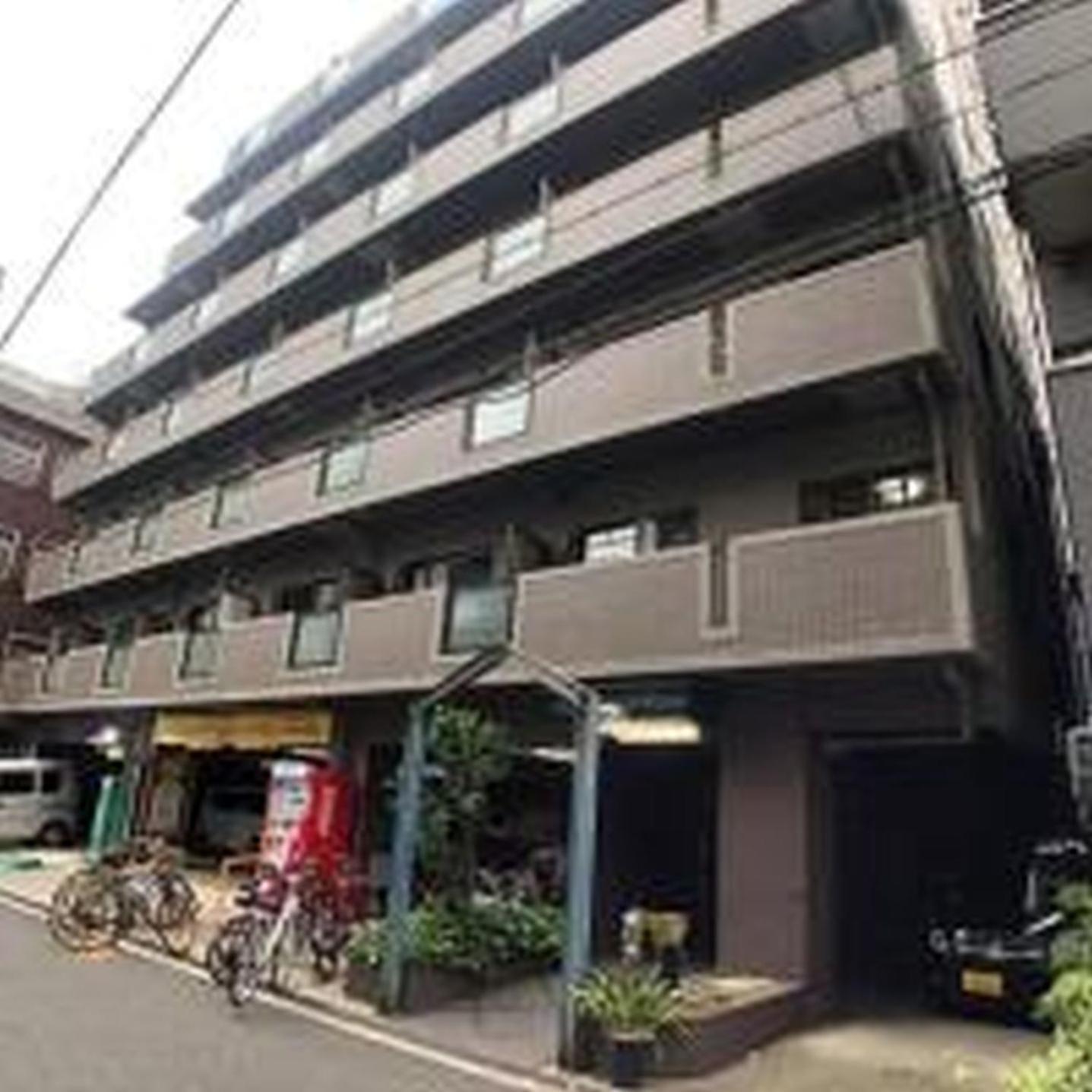 ラセーヌ心斎橋704 Apartment