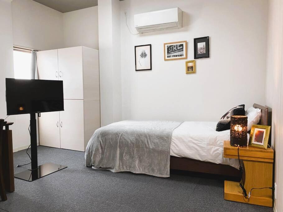 New! Near Kishisato St- 1 Building Rent -3 8 People Apartment *