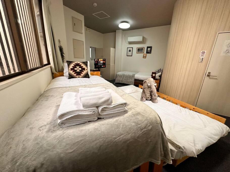 Apartment New! Near Kishisato St- 1 Building Rent -3 8 People *