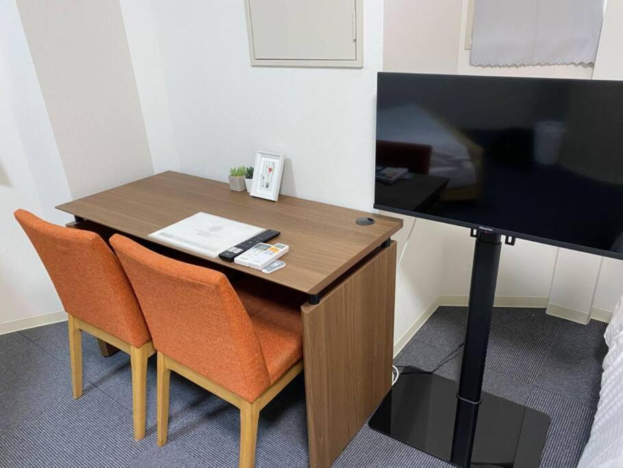 New! Near Kishisato St- 1 Building Rent -3 8 People Apartment Osaka