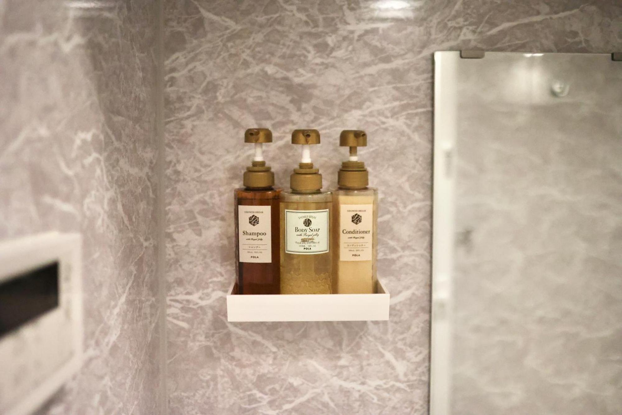 Apartment Comforts81 Shinsaibashi Osaka
