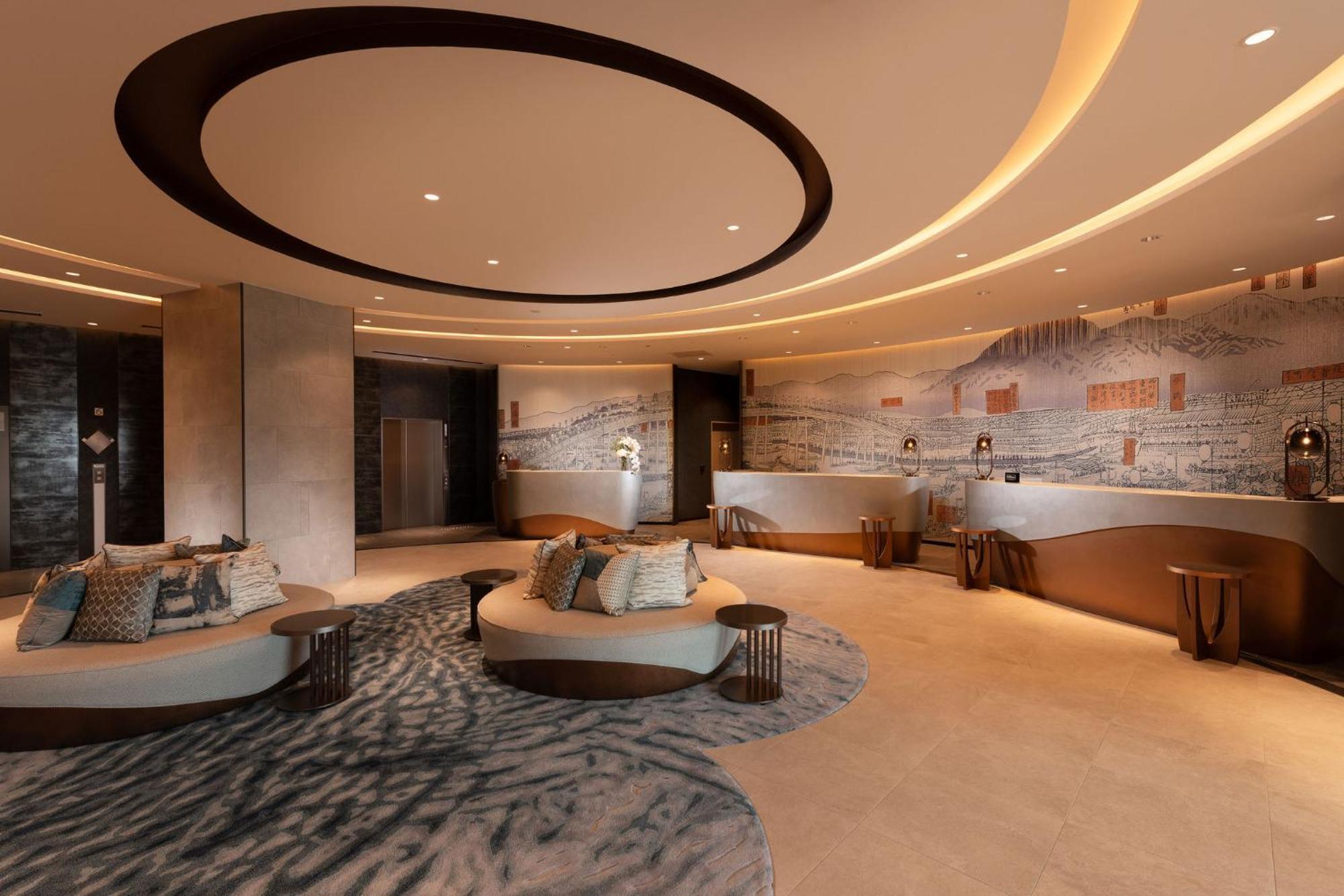 Doubletree By Hilton Castle