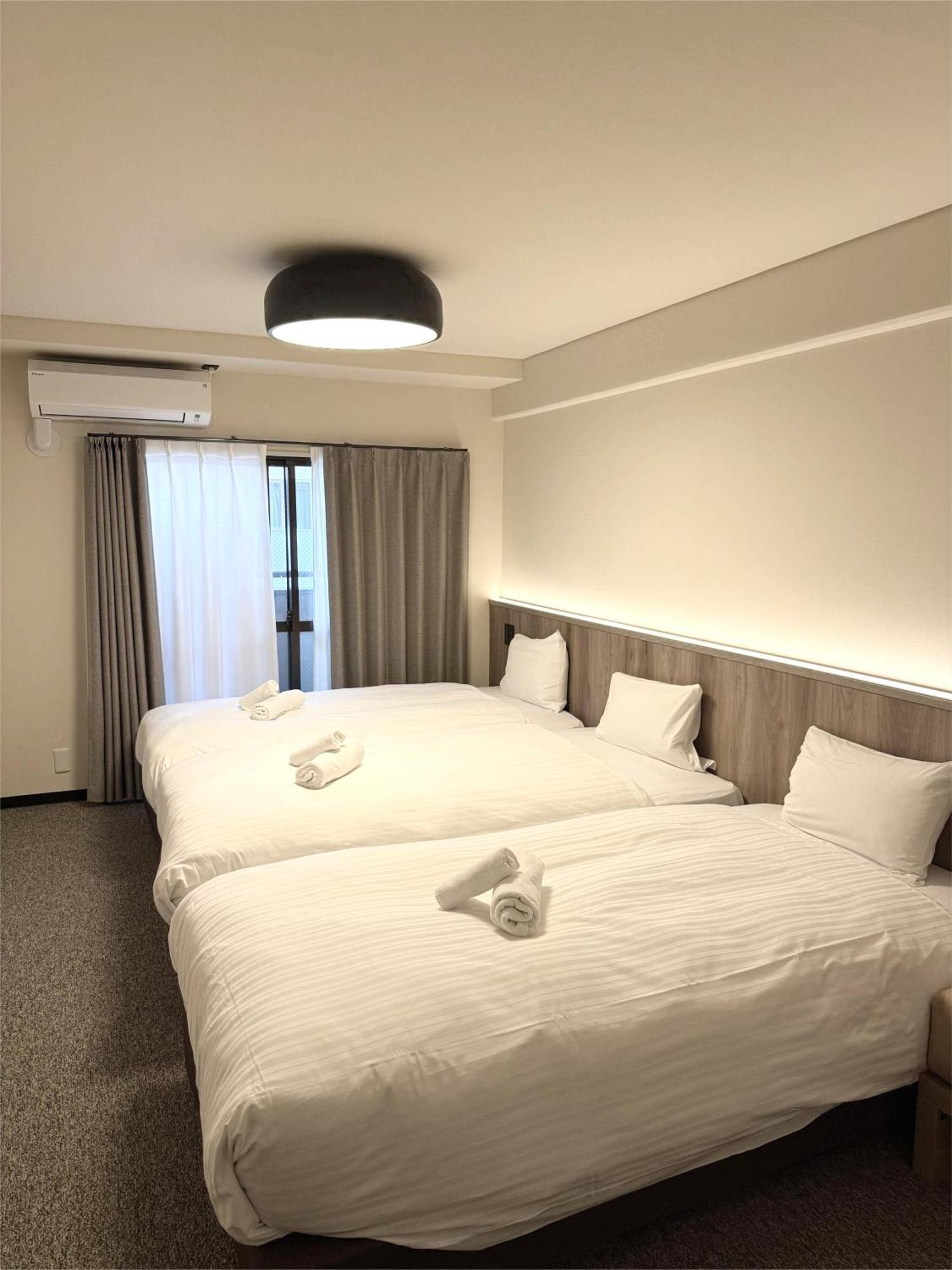Guest house Lite House Shinsaibashi Iv 3*