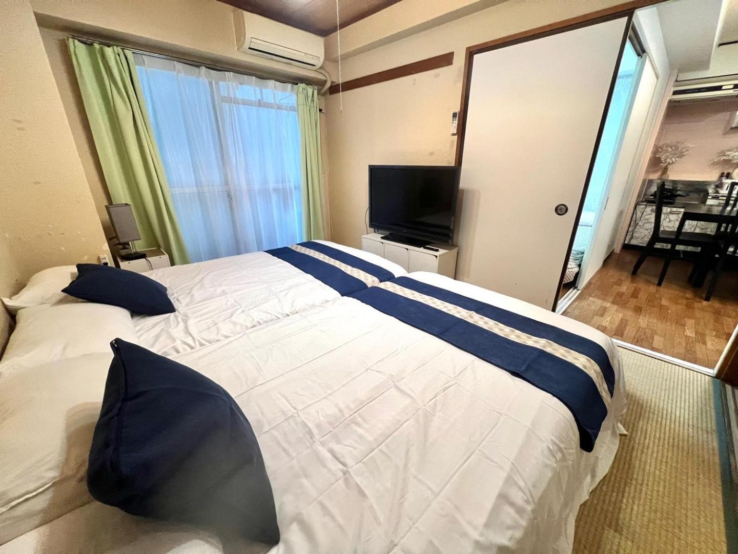 Two House In Front Of Namba F201 * Osaka