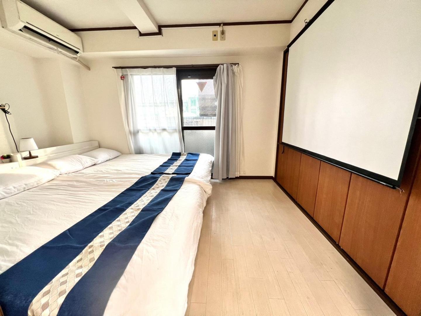 Apartment 5人可能 なんば駅 一駅 地下鉄駅 2分 Royal804 *