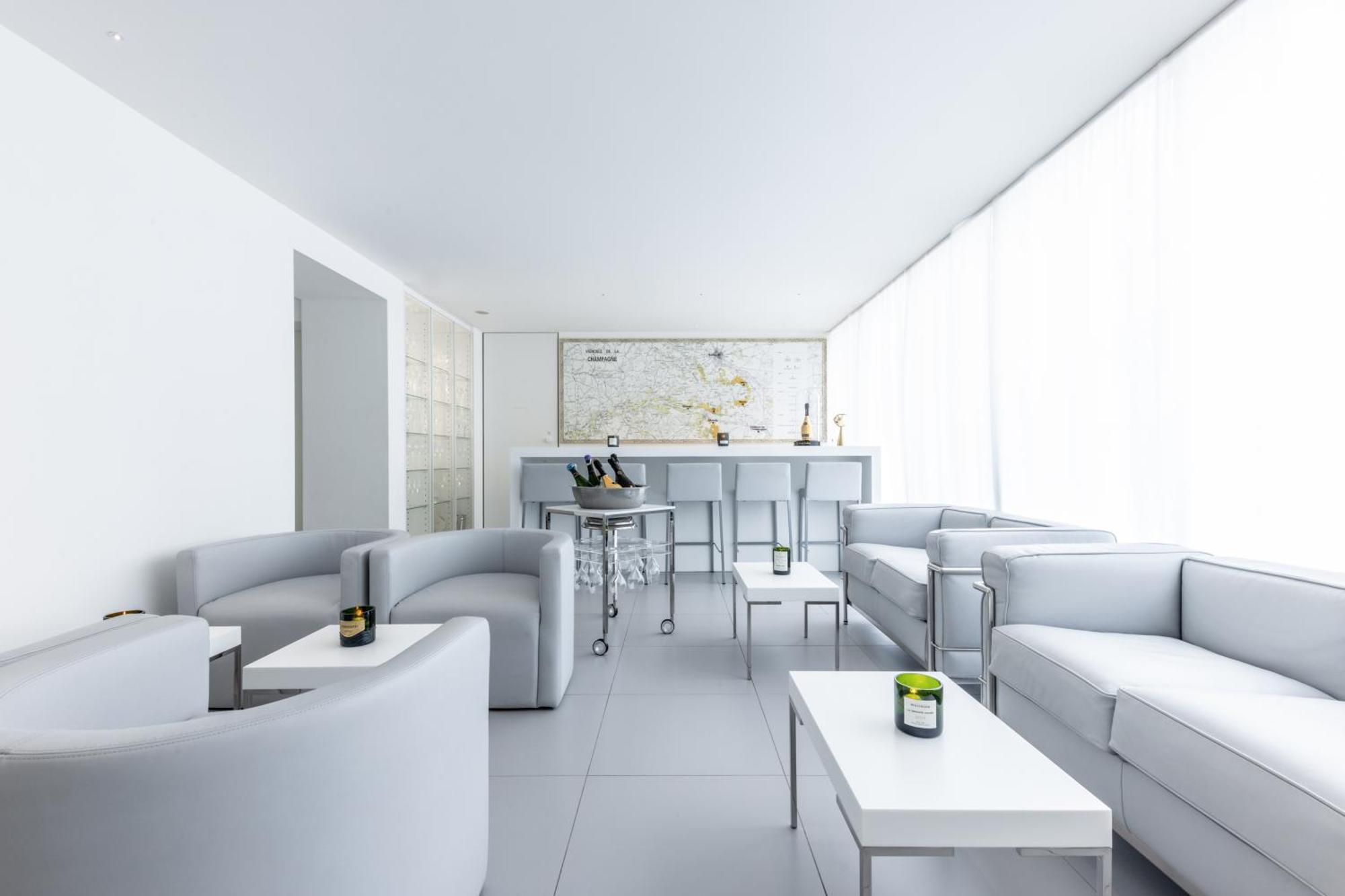 Hotel Cuvee J2 By Onko Chishin Osaka