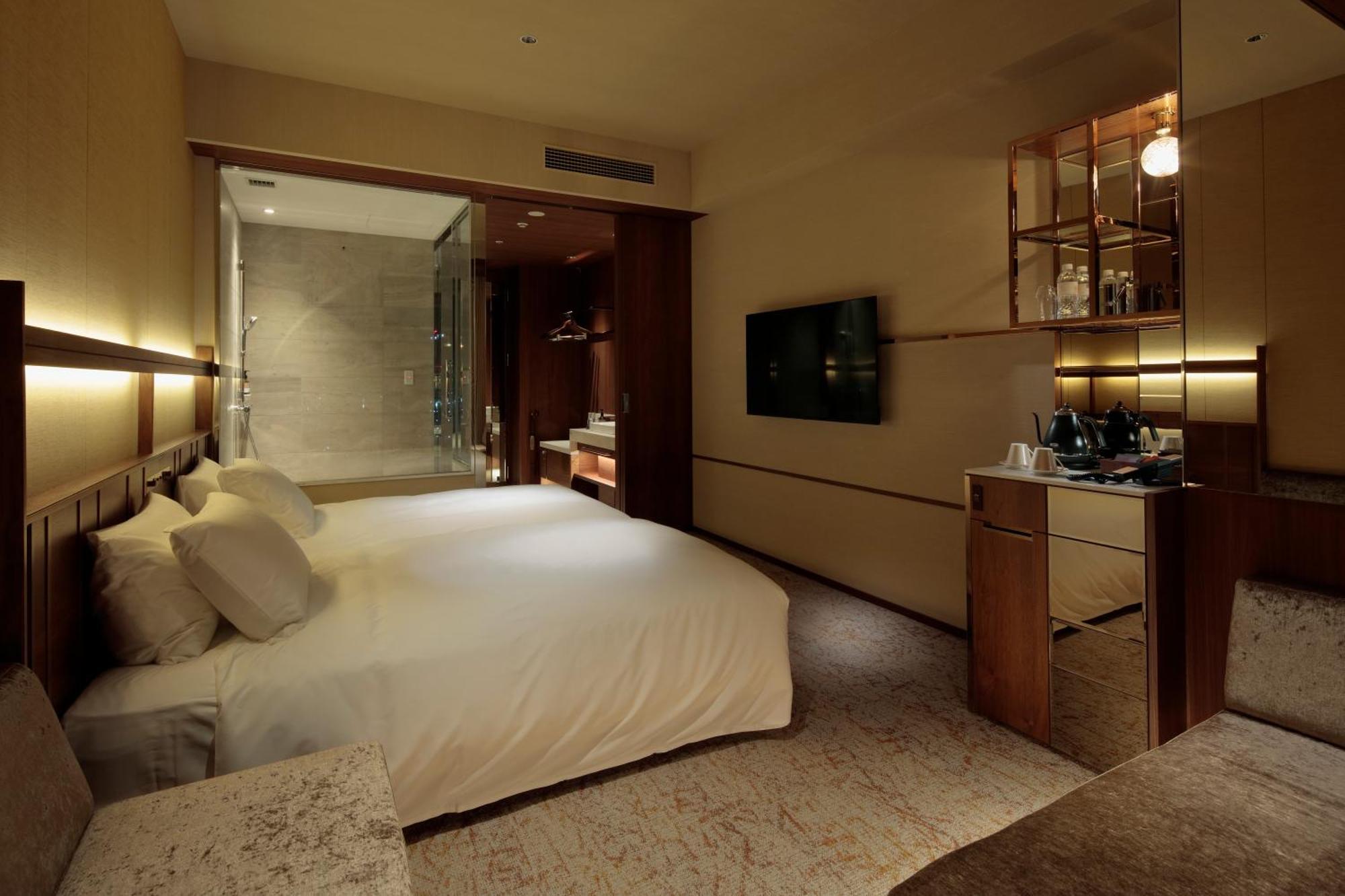 Hotel Candeo The Tower 5*