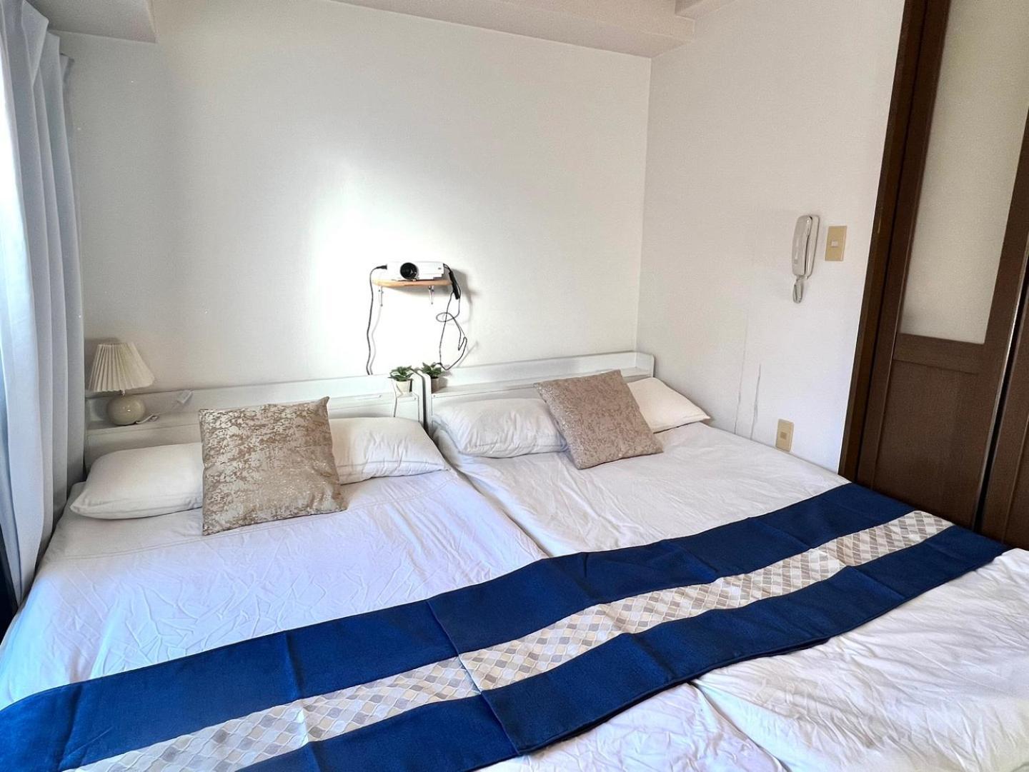 Namba Station For 6 People 1 Stop / Subway Station 2 Minutes Royal603 * Osaka