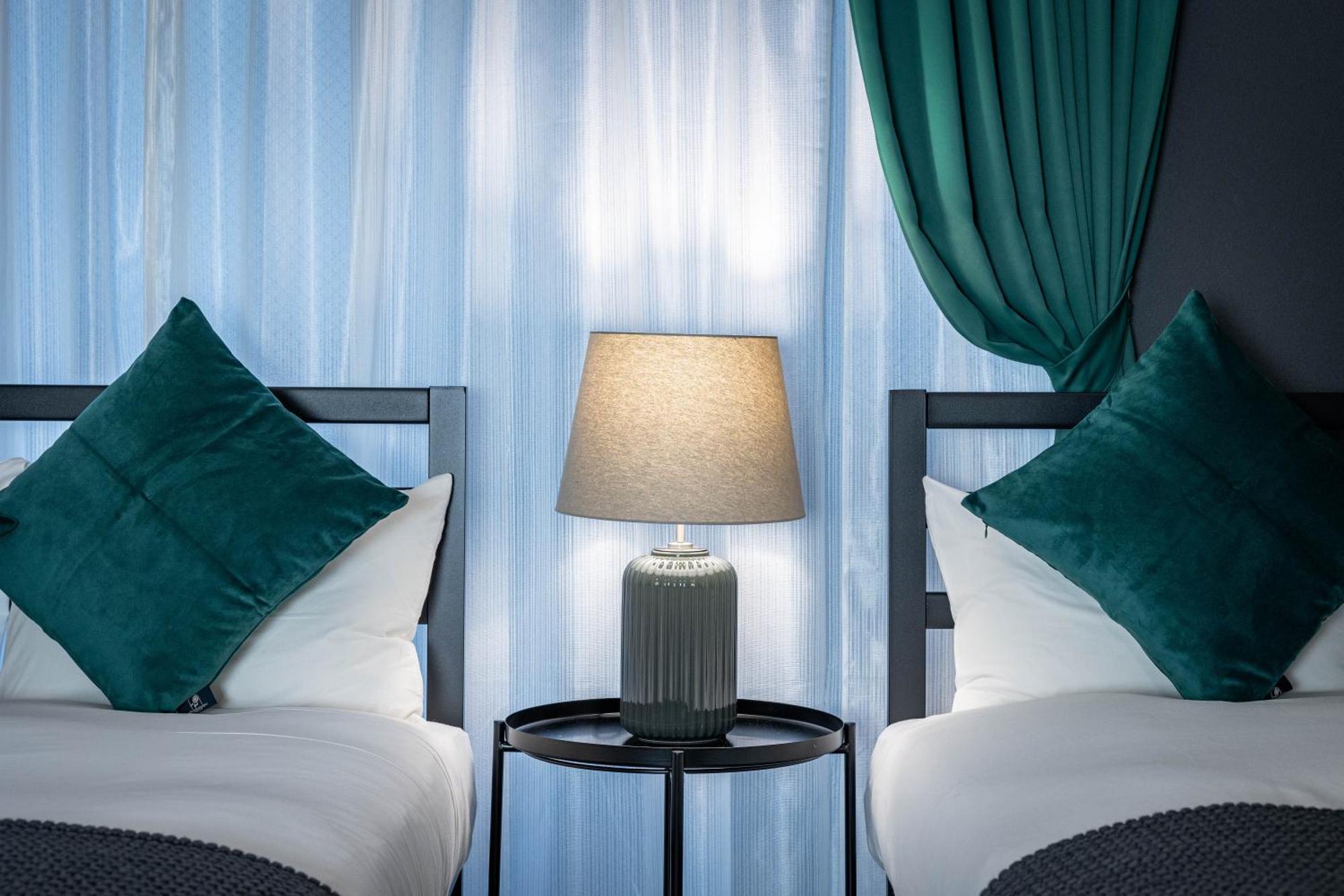 Apartment ｍｅｌｌ－ｔｈｅａｔｅｒ ｒｅｓｏｒｔ *