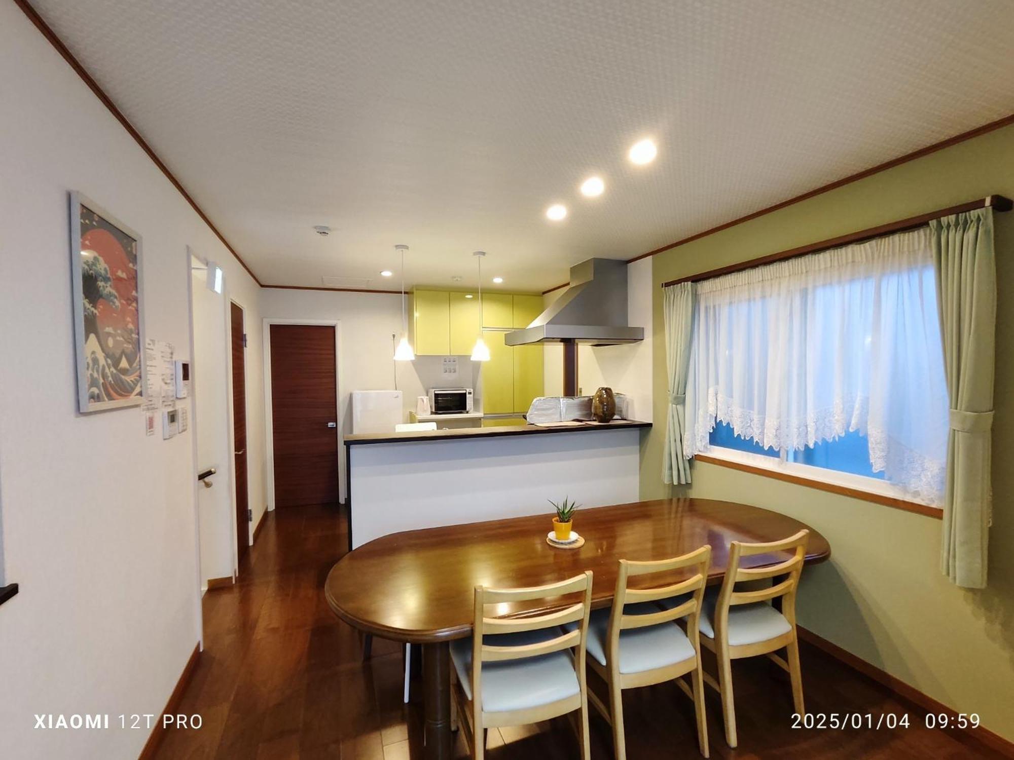 Joyful - Vacation 18353 Holiday home