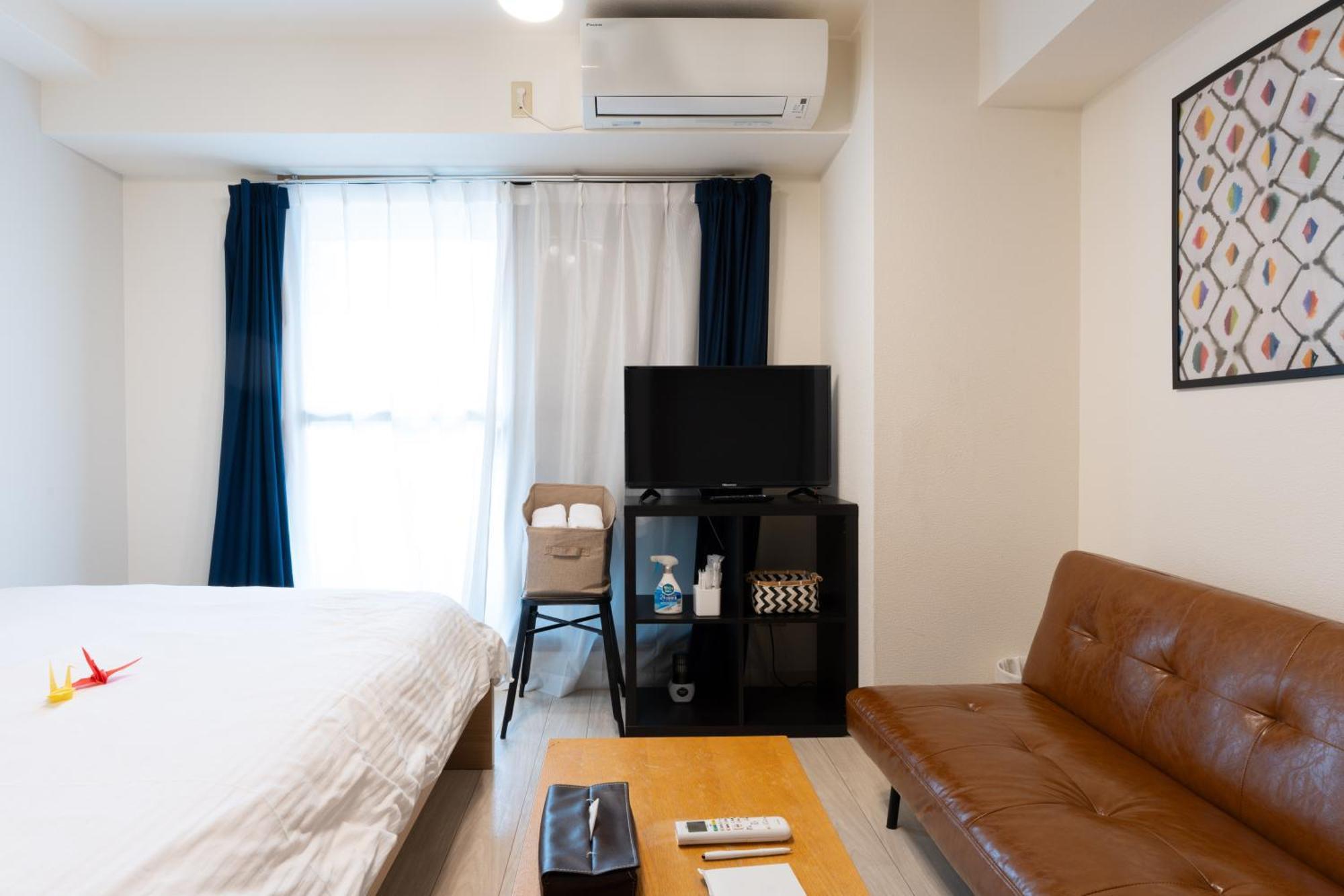 Apartment コンフィデンスロン803 Osaka