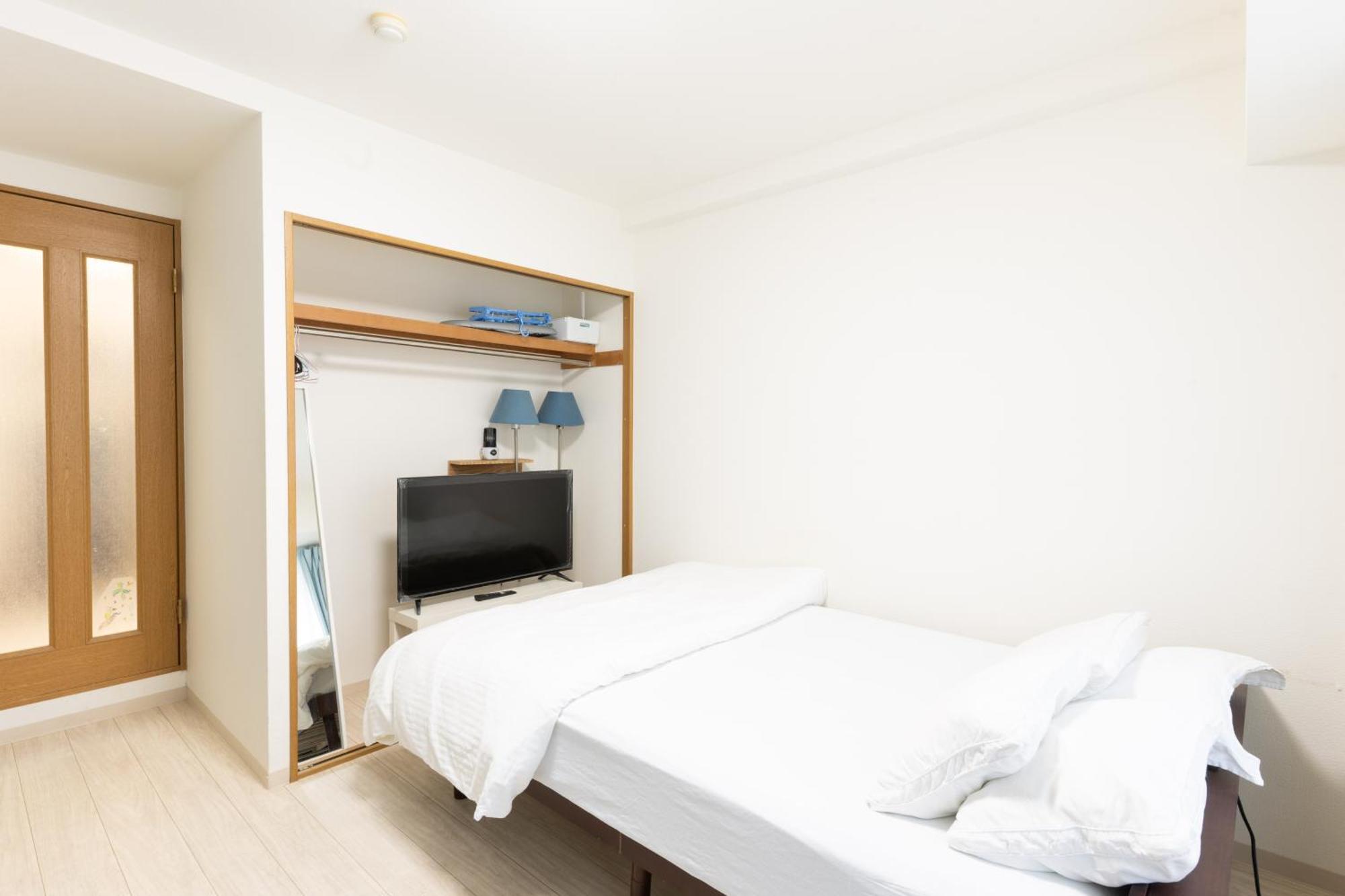 Apartment コンフィデンスロン304 Osaka