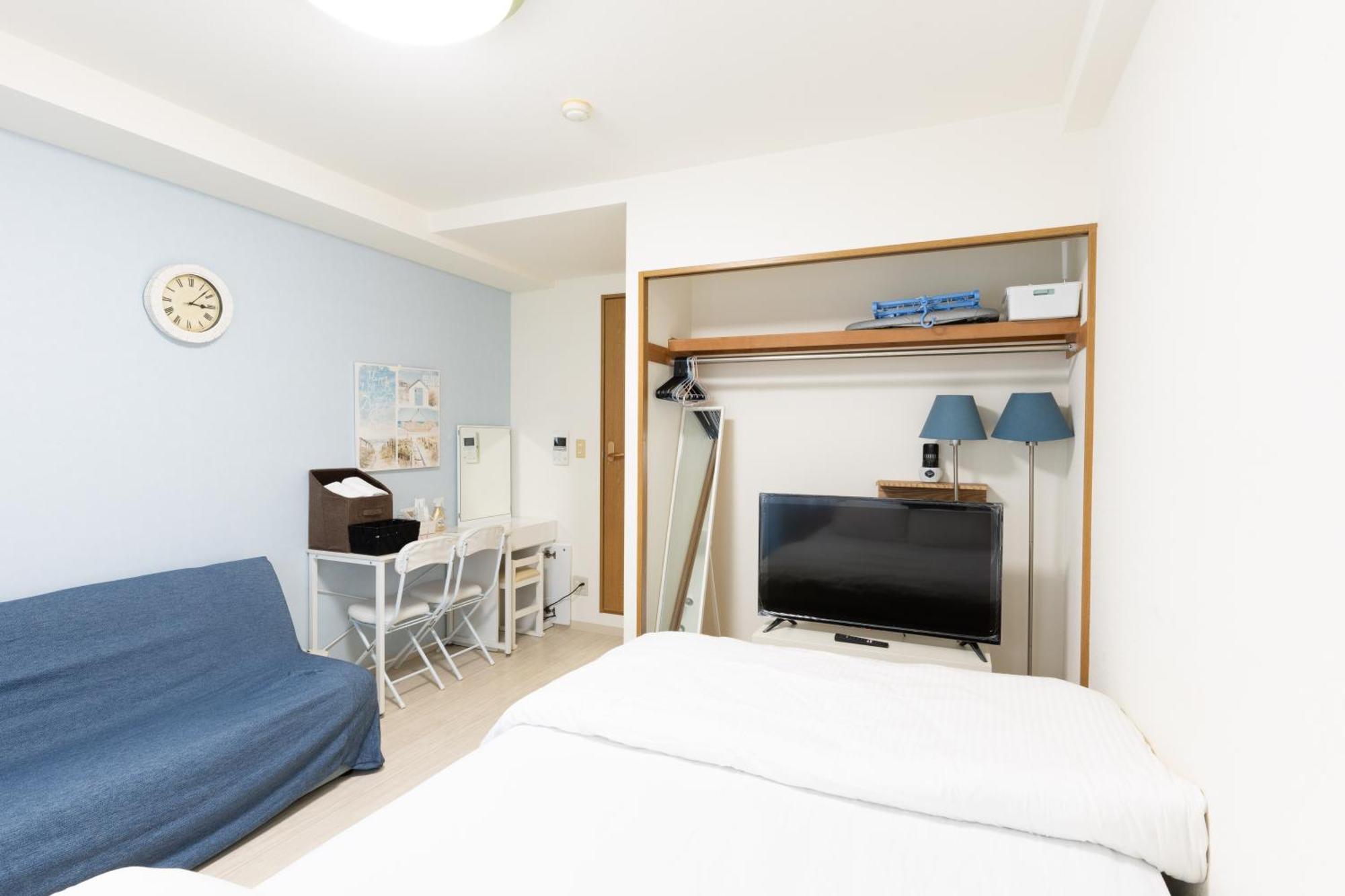コンフィデンスロン304 Apartment *