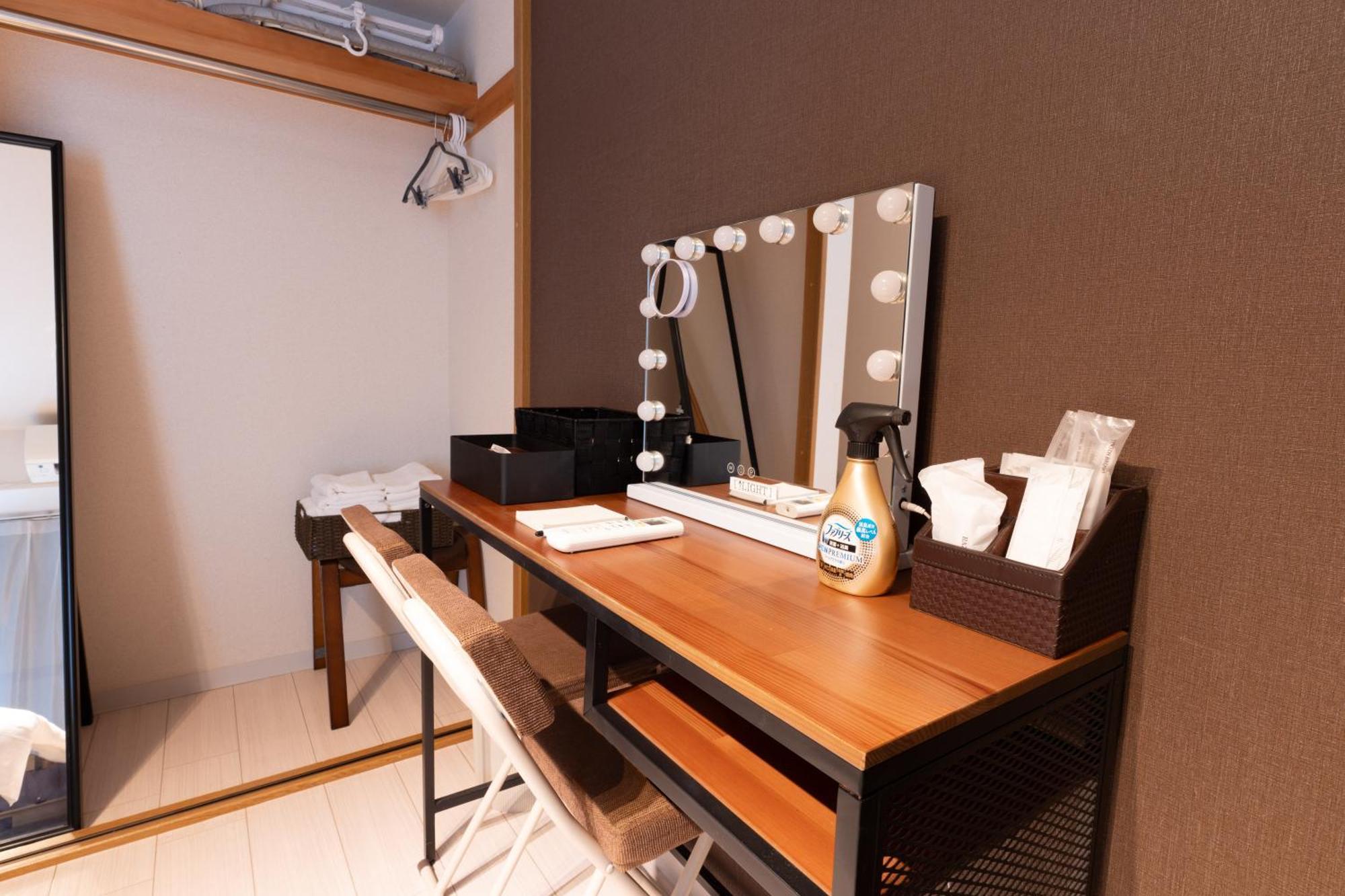 Apartamento コンフィデンスロン201 Osaka