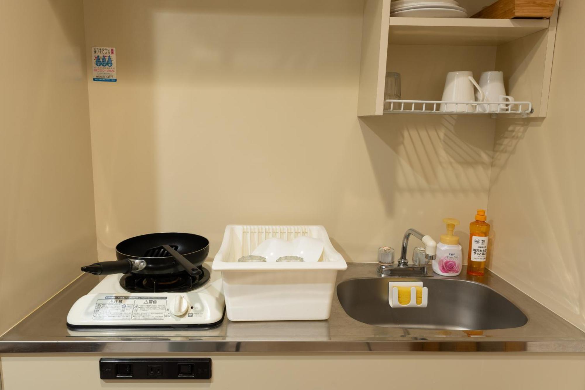 コンフィデンスロン202 Apartment *