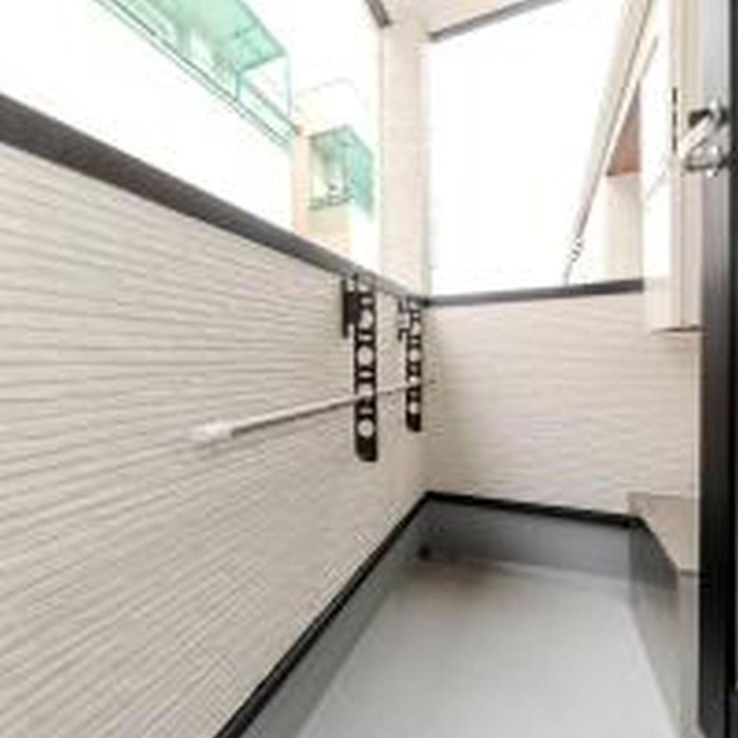 むつみ庵松2号館303 *