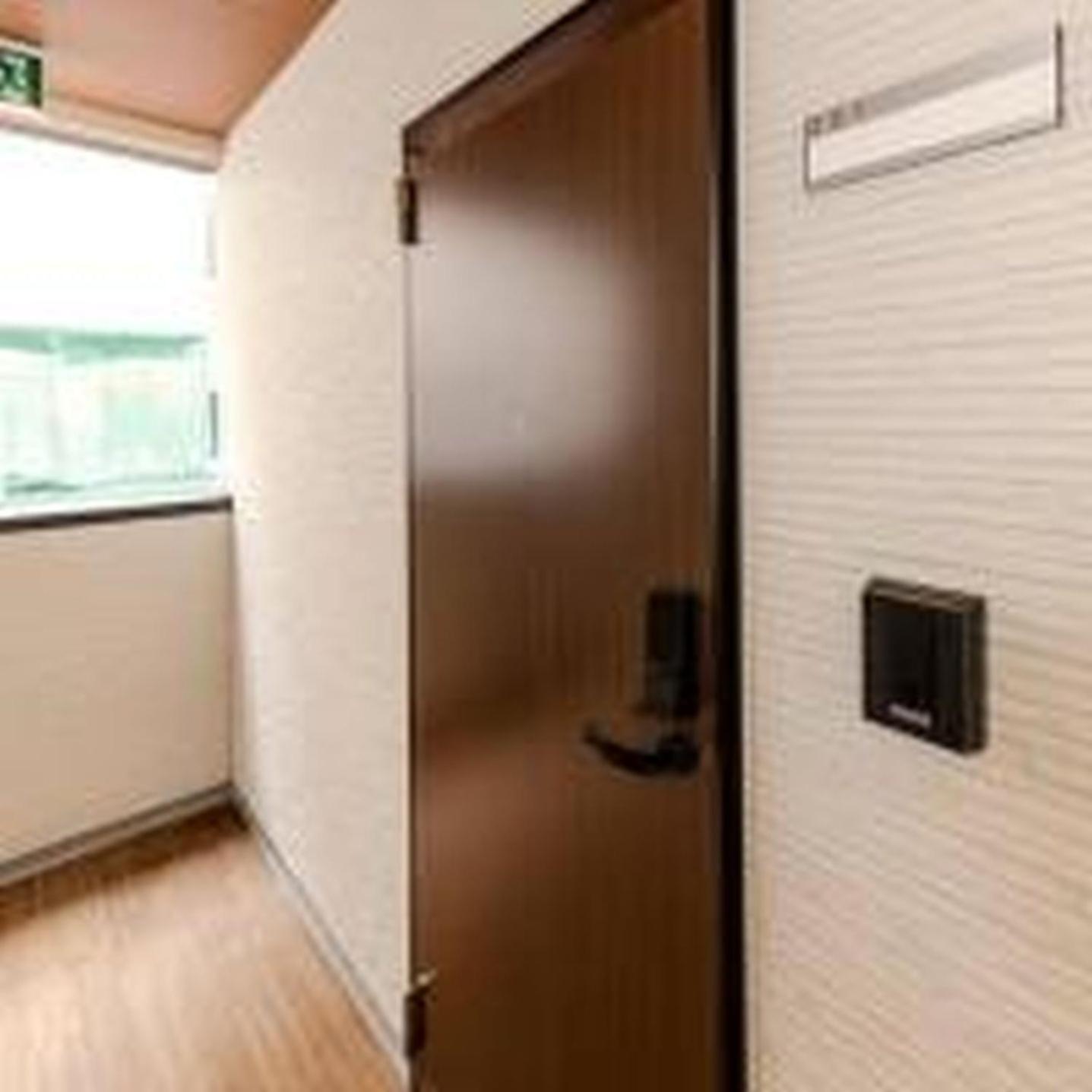 Apartment むつみ庵松2号館201 *