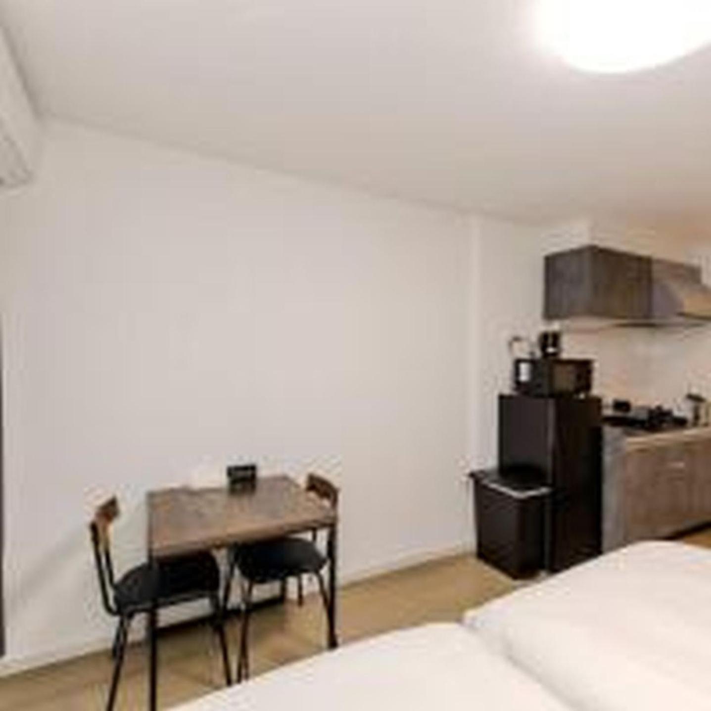 Apartment むつみ庵松2号館101 *