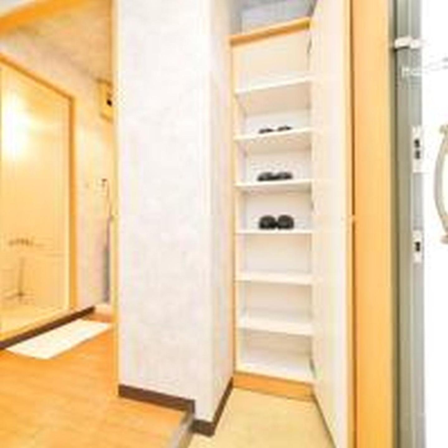 グランディ1002 Apartment