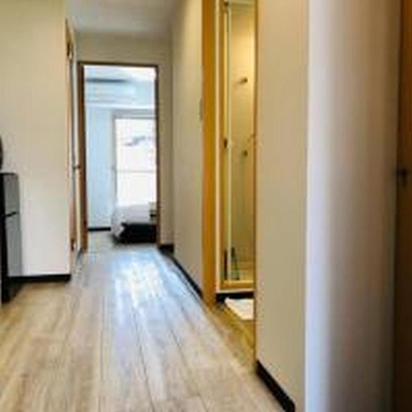 Apartment グランディ202