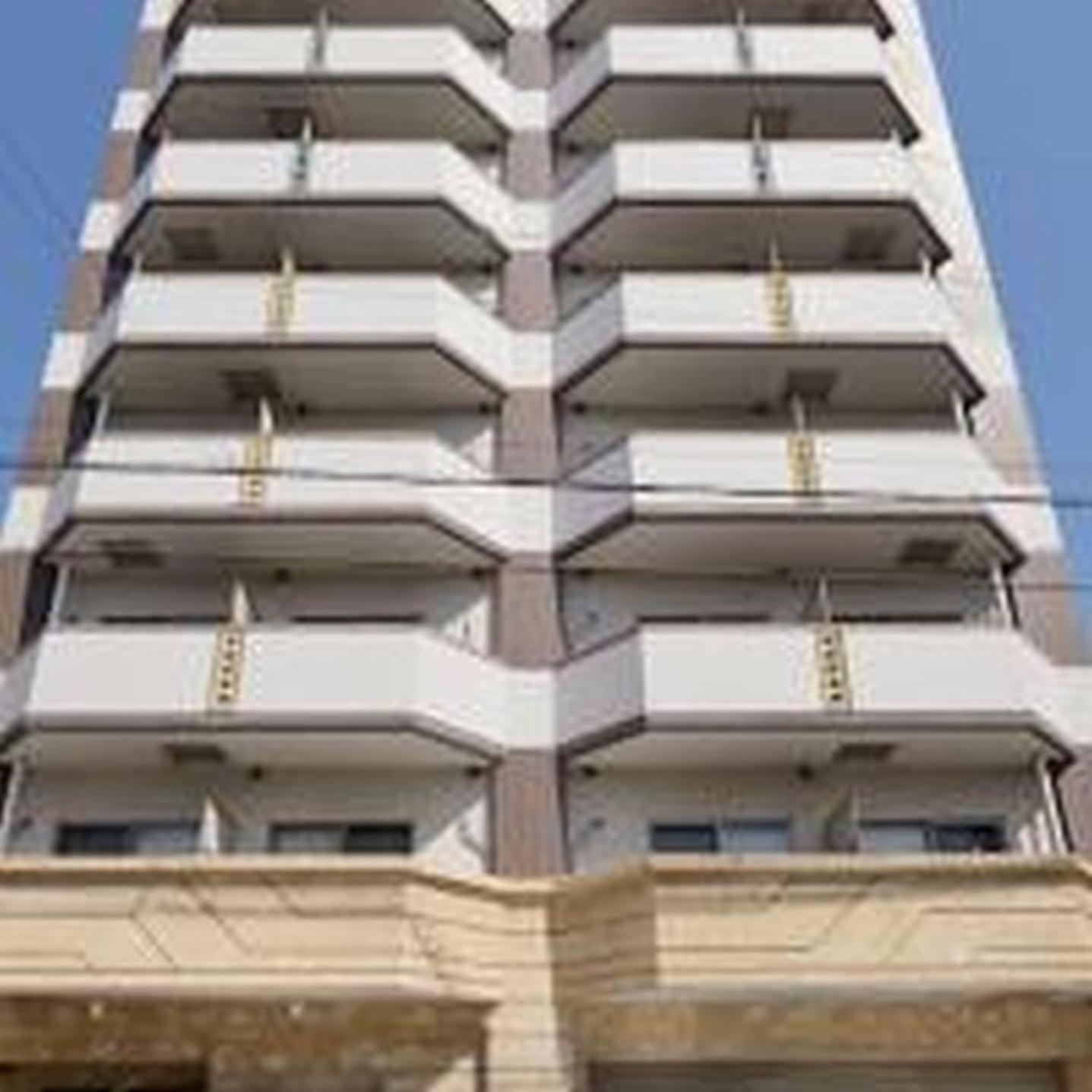 Apartment グランディ701 *