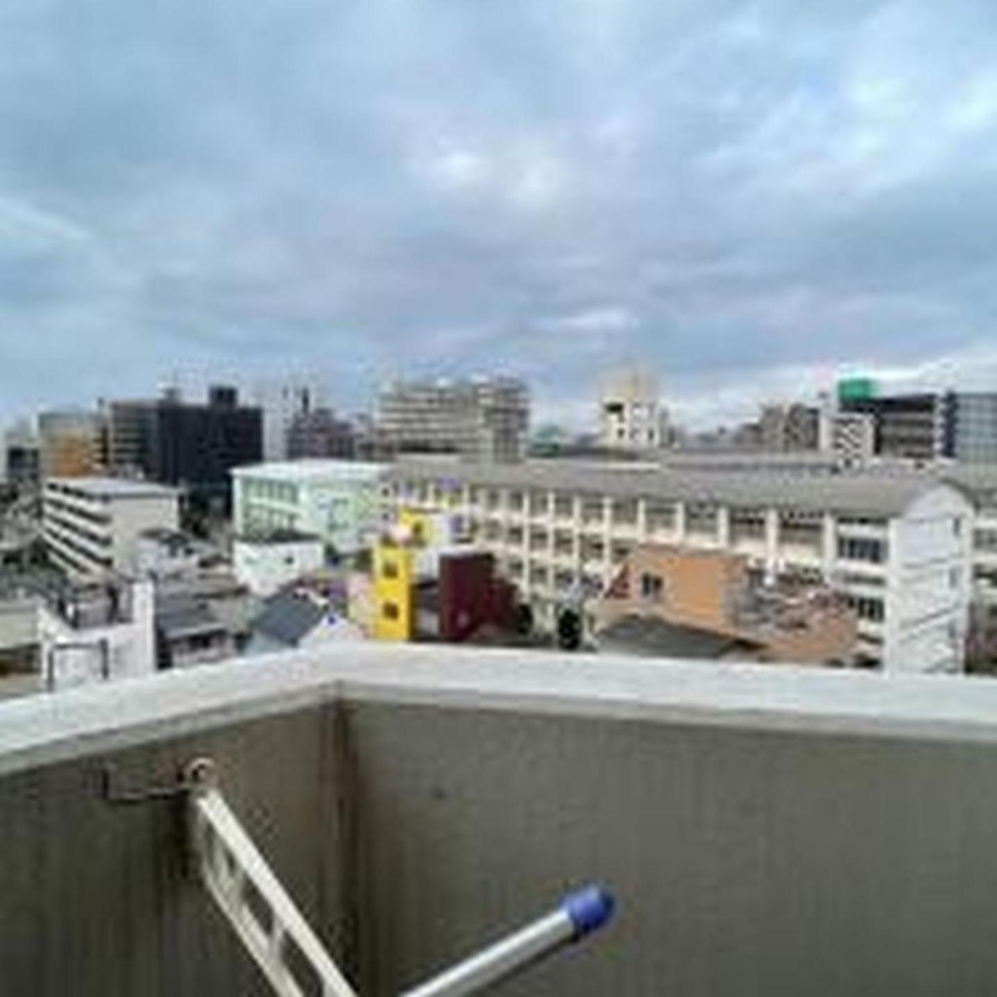 Apartment グランディ701
