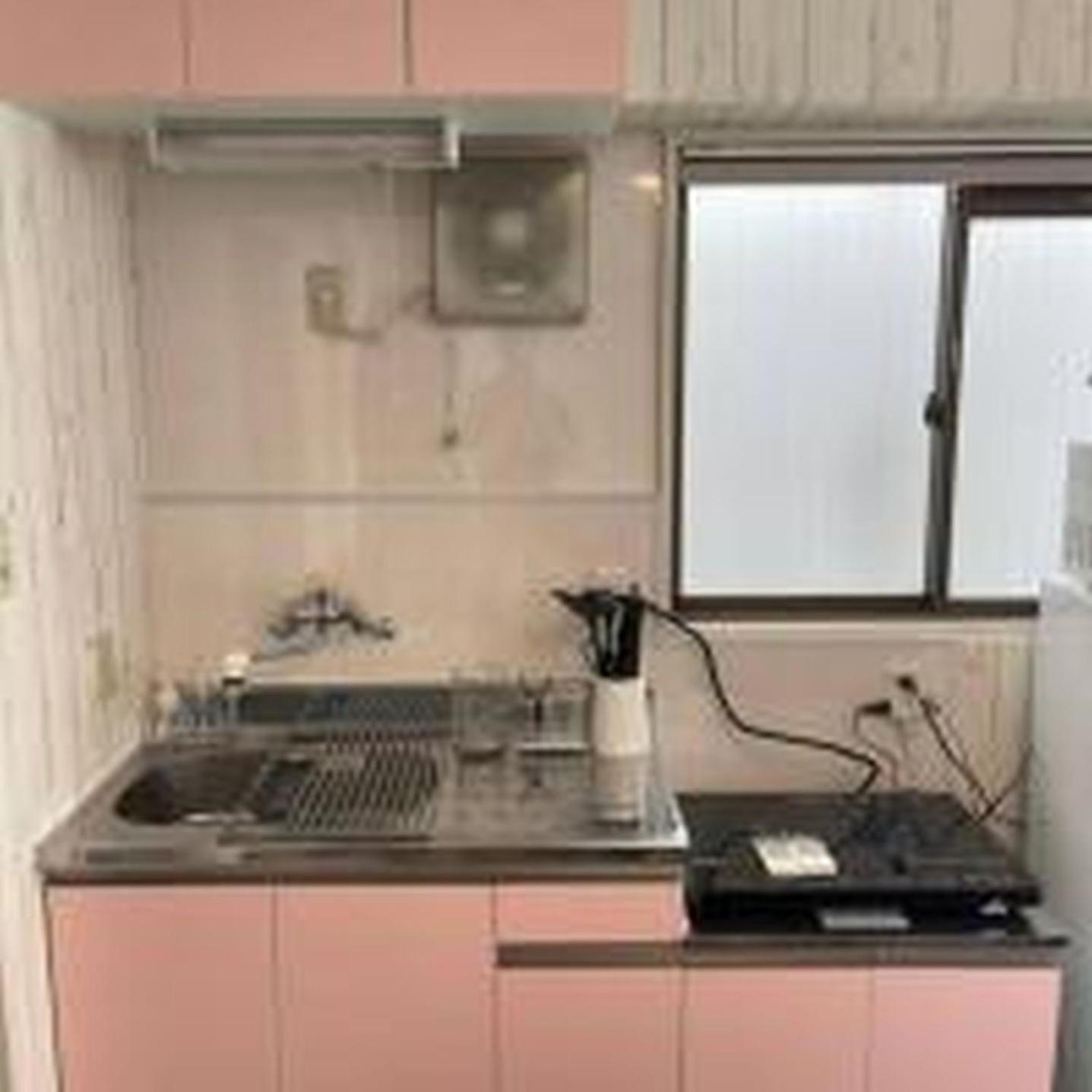 Apartment ファースト南堀江703 *