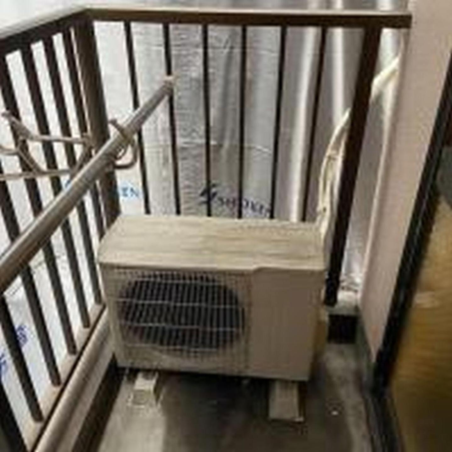 アルツマンション305 Apartment *