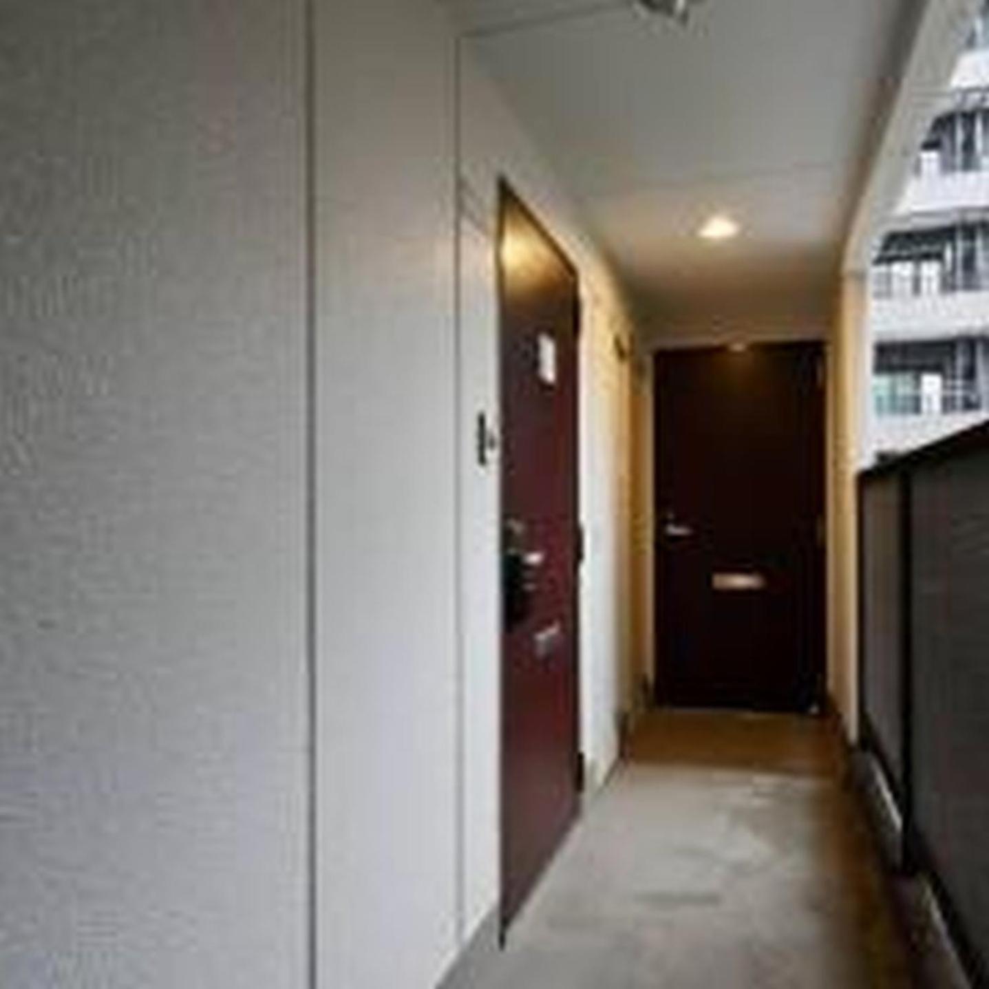 Apartment アルツマンション303