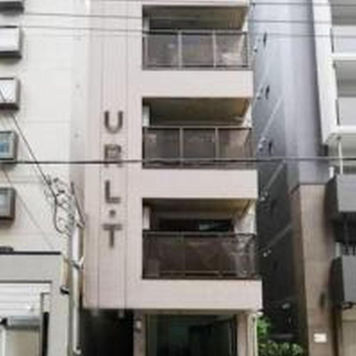 Apartment アルツマンション303