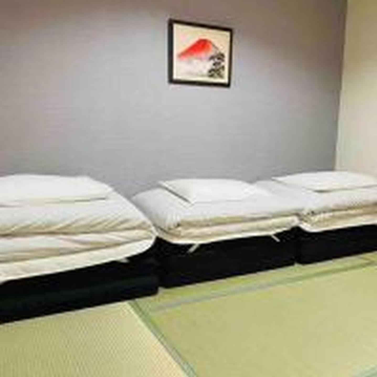 Apartment アルザーテ上町301