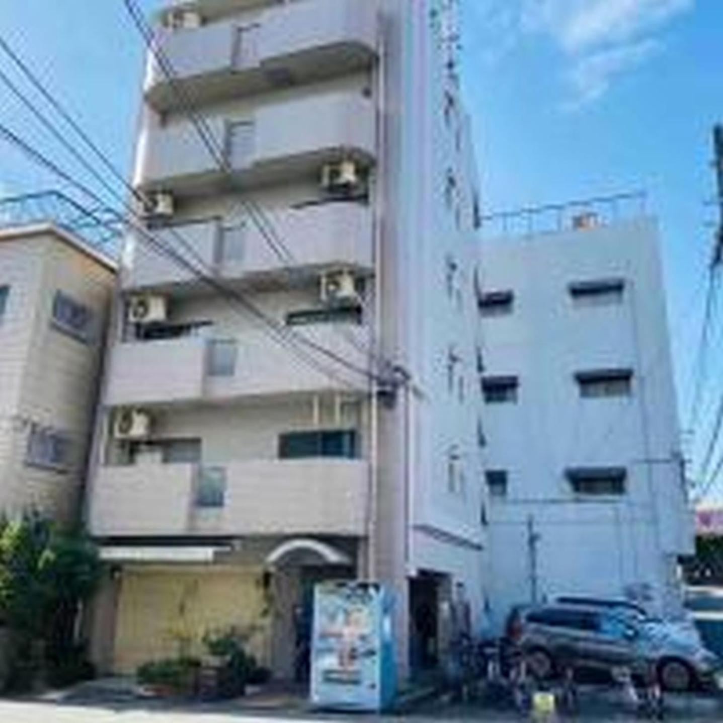 アルザーテ上町301 * Osaka
