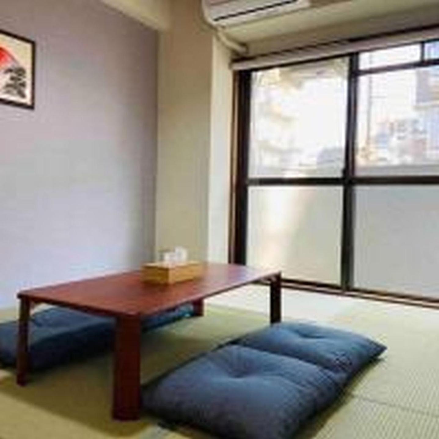 Apartment アルザーテ上町301