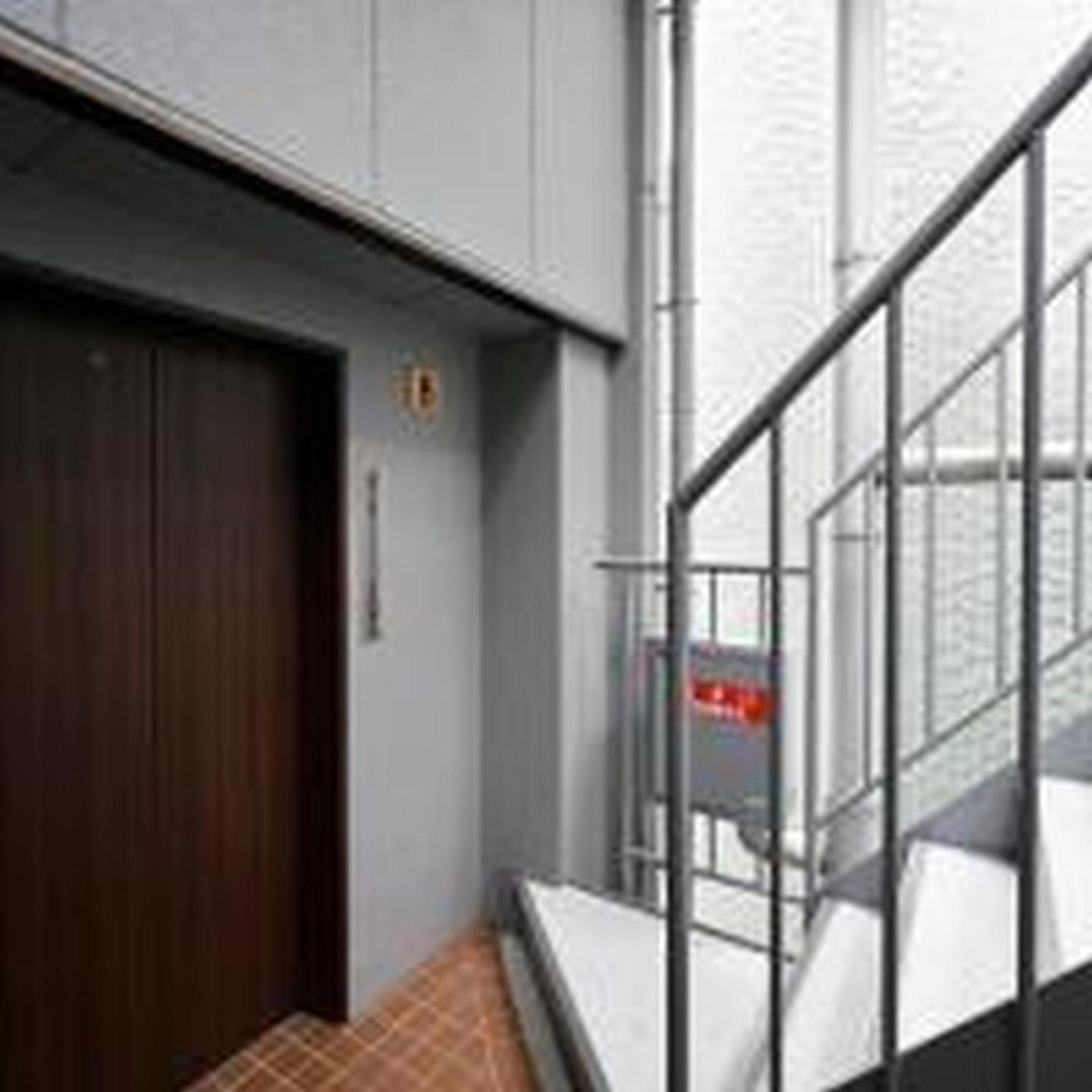 Apartment シティマインド京町802 *