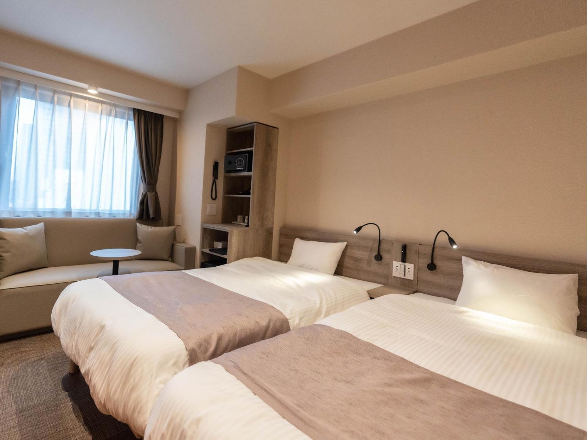 Sanrriott Shinsaibashi 3* Osaka