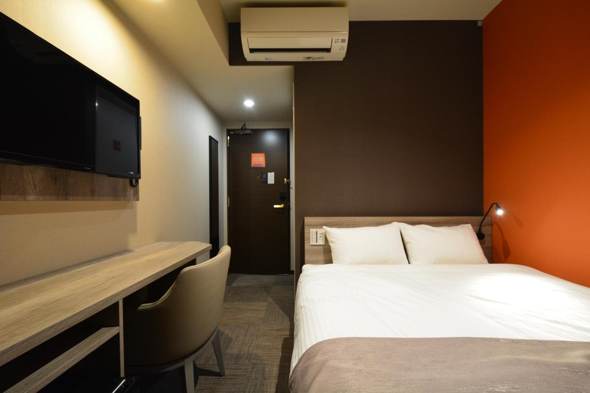 Sanrriott Shinsaibashi Hotel