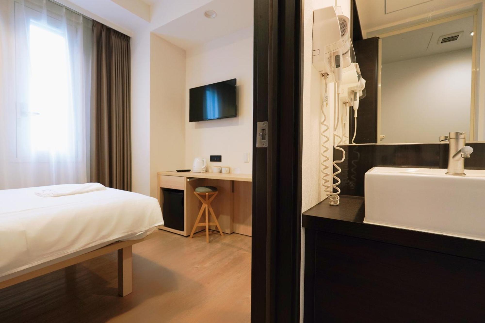 Park Sakura Hotel