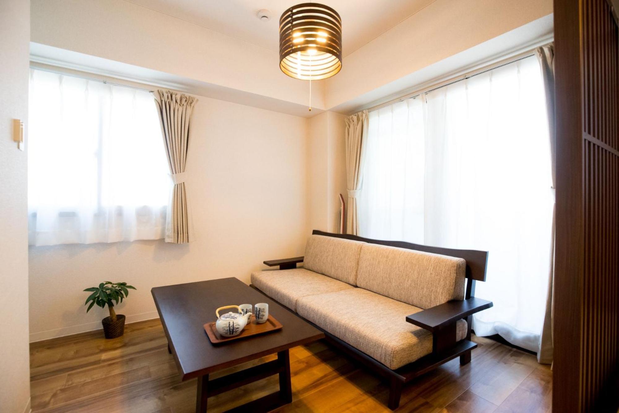 Sakura House Namba A Apartment
