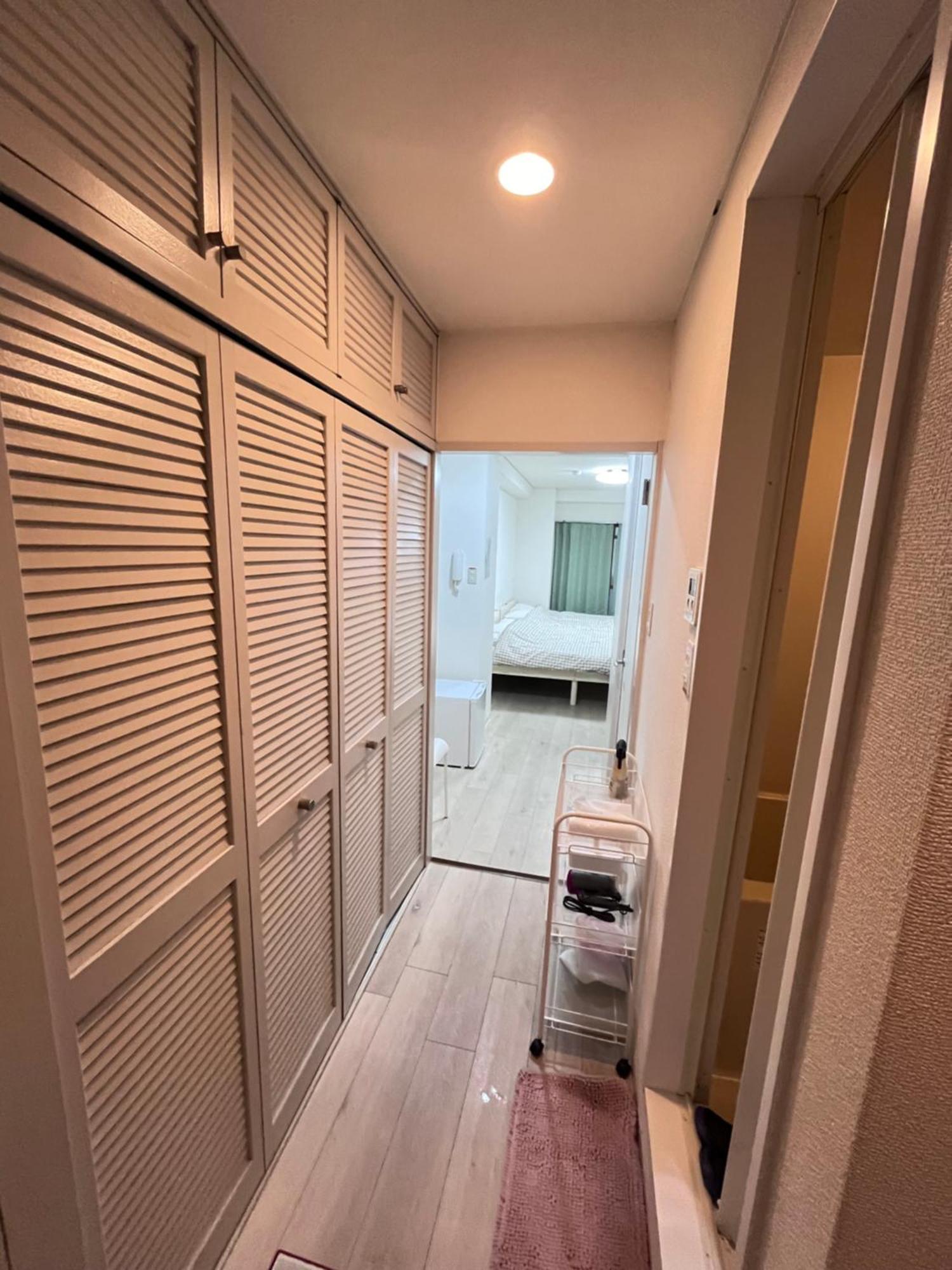 Hyun Apartment *