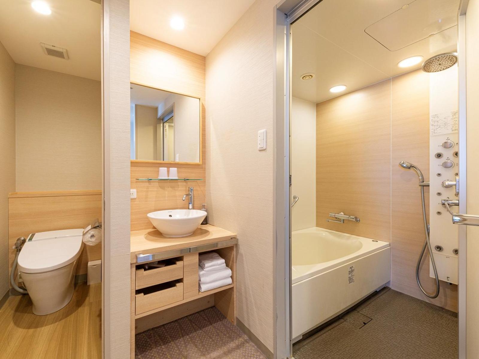 Keihan Kyobashi Grande Hotel 4*