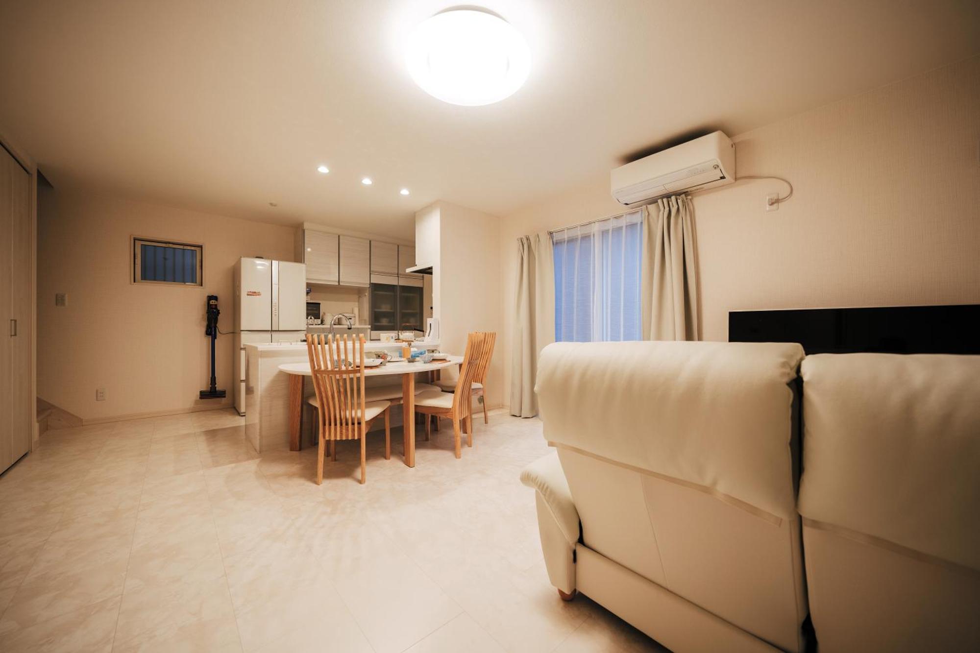 New Family 9ppl House Big Kit&tub Free Parking Holiday home